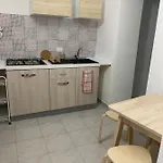 Tosk House Apartament *