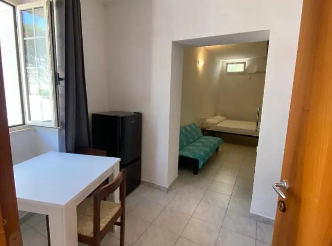 Tosk House Appartamento *